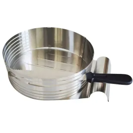 forma-do-krojenia-ciasta-z-nozem-i-lopatka-zestaw-1257-besthoff