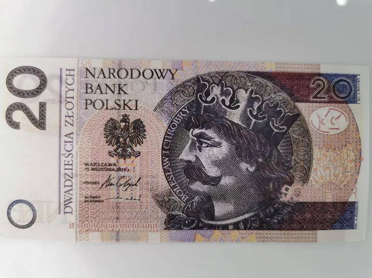 20 złotych banknoty do zabawy i nauki - plik 25szt