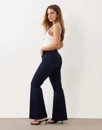 good-american-petite-granatowe-spodnie-jeans-b23-l