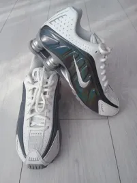 nike-shox-biale
