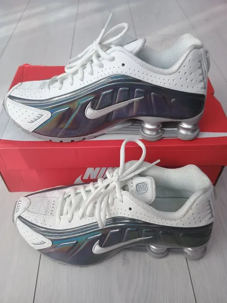 nike-shox-biale-kolor-bialy