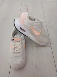 buty-dla-dzieci-nike