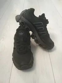 sneakersy-adidas