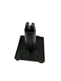 uchwyt-z-tworzywa-h105mm-do-prowadzenia-drutu-odgromowego