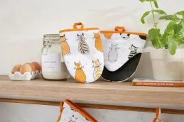 komplet-2-rekawic-kuchennych-cats-in-waiting-7ctwa022