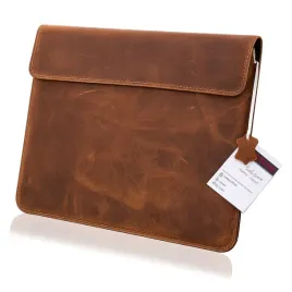etui-na-tablet-uniwersalne-9-7-cali-242x171x8mm-skorzane-z-klapka-brazowe