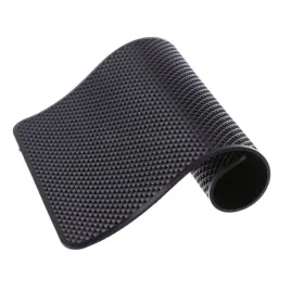 mata-podkladka-antyposlizgowa-na-telefon-na-deske-rozdzielcza-auta-27x15cm