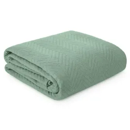 narzuta-len-3-200x220-cm-zielona-jodelka-pikowana-na-lozko-kanape-boho