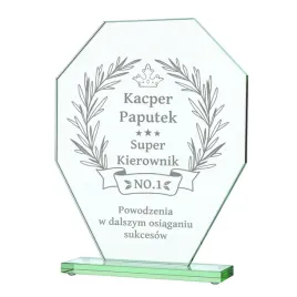 statuetka-szklana-z-grawerem-na-prezent-projekt
