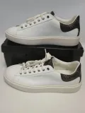 sneakersy-guess-biale-ocieplenie-brak-informacji