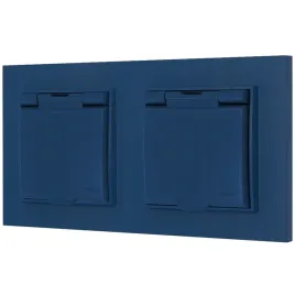 dwa-gniazda-hermetyczne-do-lazienki-z-ramka-kwadratowa-seria-mini-navy-blue