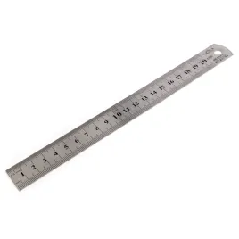 linijka-metalowa-20-cm