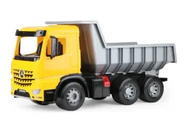 lena-giga-trucks