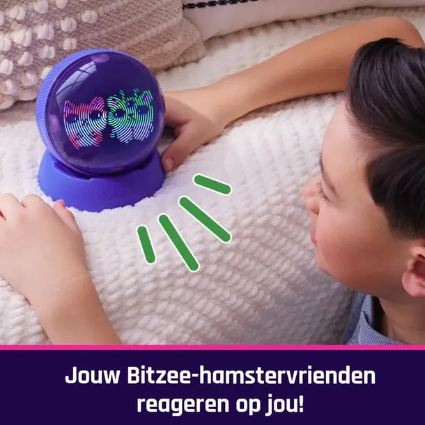 bitzee-bit-ina-bitzeeinteractivehamsterball-gml