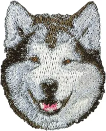 alaskan-malamute-naszywka-w-ksztalcie-psa-haftowana-latka-unikatowa-ozd