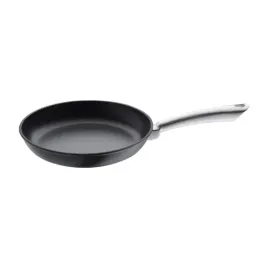 kuchenprofi-provence-patelnia-zeliwna-srednica-24-cm-czarny