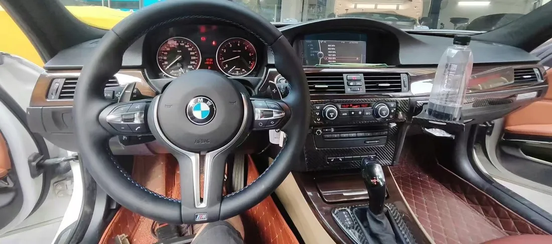 kierownica-bmw-e70-e71-e81-e82-e87-e90-e91-e92-m-performance-sport-m-pakiet