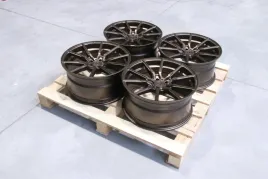 zestaw-sklada-sie-z-cvr4-19x9-et25-5x112-matt-bronze