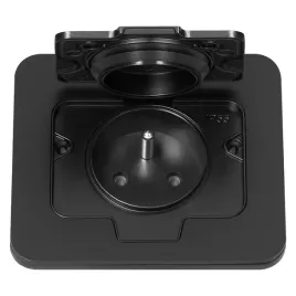 gniazdo-podtynkowe-ip55-czarne-3680-w-typ-e-z-klapka-do-blatu