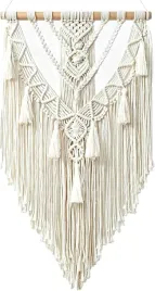 makrama-boho-na-sciane-z-fredzlami-recznie-tkana-dekoracja-bawelniana