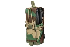 podwojna-uniwersalna-ladownica-na-magazynki-specna-arms-tactical-woodland