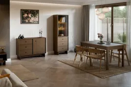 zestaw-salonowy-z-komoda-witryna-i-stolem-yori-villa-set-yov-137cm-hc