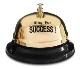 biurkowy-dzwonek-na-sukces-motywacyjny-gadzet-ring-for-success-