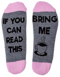 dlugie-skarpetki-ze-smiesznym-napisem-if-you-can-read-this-bring-me-coffe