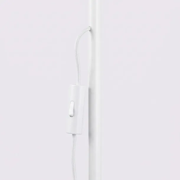 lampa-podlogowa-nox-biala