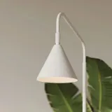 lampa-podlogowa-nox-biala