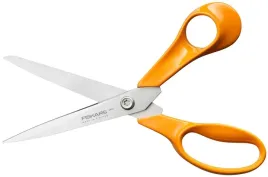 classic-uniwersalne-ostre-ze-stali-nozyczki-21-cm-1075033-fiskars