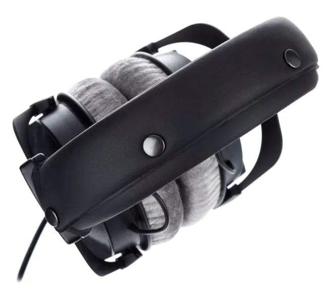 beyerdynamic-dt-770-pro-80-ohm-konstrukcja-zamknieta