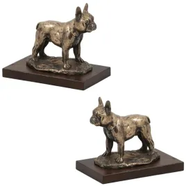 buldog-francuski-statuetka-psa-figurka-na-bialym-marmurze-trofeum-na-wy