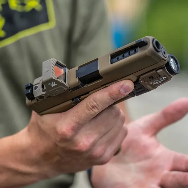 kolimator-vortex-defender-st-3-moa-tan-marka-vortex-optics-stan-opakowania-oryginalne