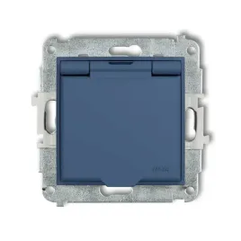 gniazdo-lazienkowe-z-niebieska-klapka-navy-blue-hermetyczne-mini-karlik-64m
