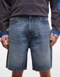 krotkie-spodenki-jeans-zamek-kieszenie-b25-w32