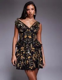 mini-sukienka-zdobienie-v-neck-b25-xxl