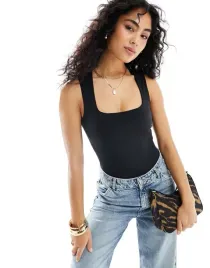 new-look-klasyczne-gladkie-czarne-body-bez-rekawow-basic-159-nj5-xs