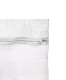 woreczki-do-prania-electrolux-2-szt-siatka-ochronna