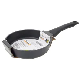patelnia-tradycyjna-indukcja-z-powloka-nieprzywierajaca-greblon-gaz-20-cm