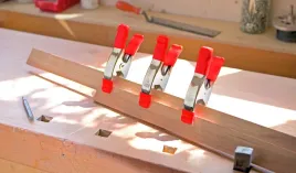 scisk-sprezynowy-staly-sila-mocowania-do-120n-12kg-by-xm5eu