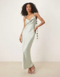 gina-tricot-zielona-satynowa-maxi-sukienka-b25-xxl