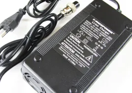 ladowarka-54-6v-12a-do-aku-li-ion-lipo-48v-gx16-3-pin-regulowana-smart