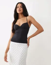 gina-tricot-czarny-top-na-ramiaczkach-b25-s