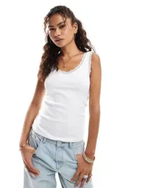 new-look-bialy-top-koronka-b25-l
