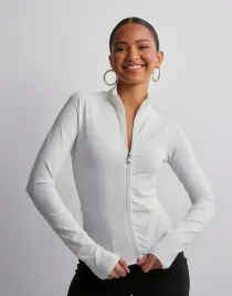 nelly-biala-rozpinana-bluza-stojka-b24-m