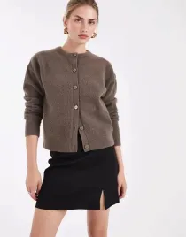 pieces-czarna-mini-spodnica-rozciecie-b23-xl