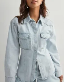 malina-niebieska-koszula-jeans-zatrzask-b24-m