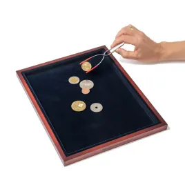 elegancka-tacka-paleta-numizmatyczna-na-monety-bizuterie-itp-leuchtturm