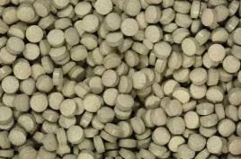 witaminy-dla-psa-z-dzika-roza-pokrzywa-spirulina-tabletki-vita-plus-100g